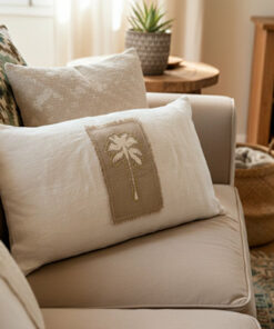 Coussin en chanvre ancien