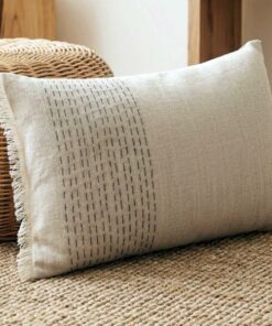 Alternative view of SASHIKO - Coussin lin ancien brodé main